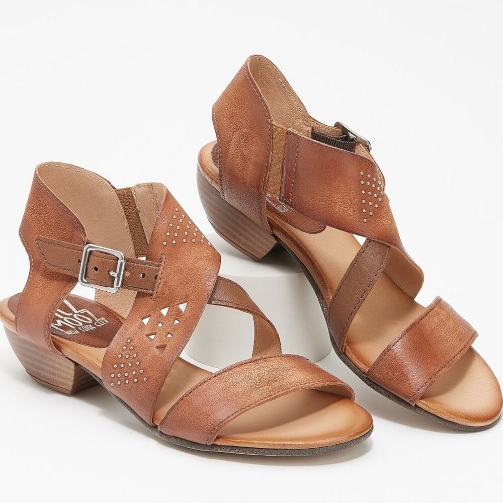 Miz Mooz Leather Cienna‎ Wide Width Heeled Sandals Size 41W